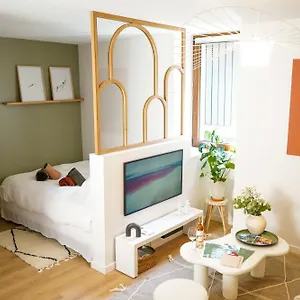 https://le-cocon-dalice-cosy-calme-central-climatis.hotels-rhonealpes.com